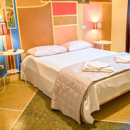 Hotel Miranda Pise Extérieur photo