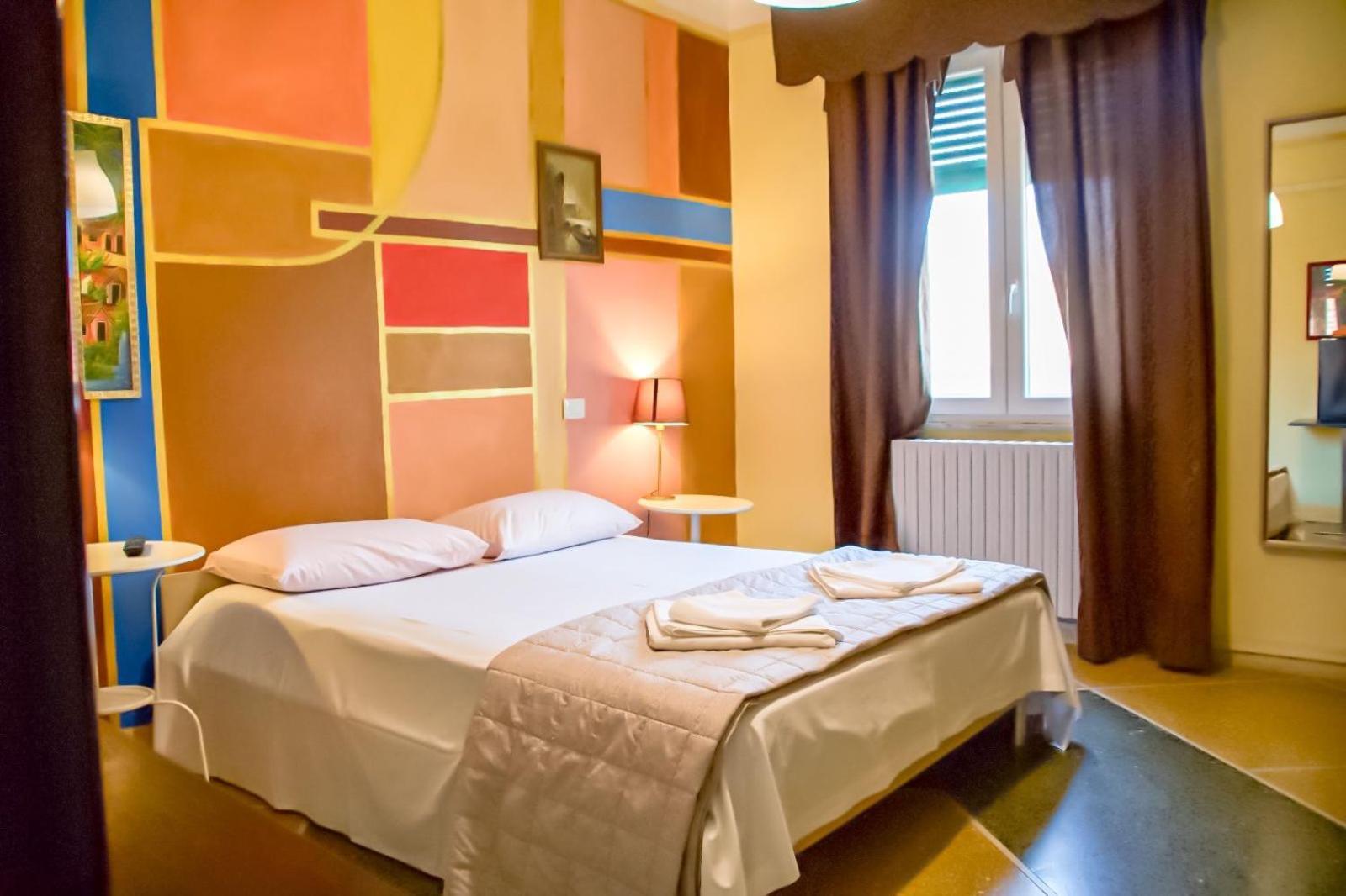 Hotel Miranda Pise Extérieur photo