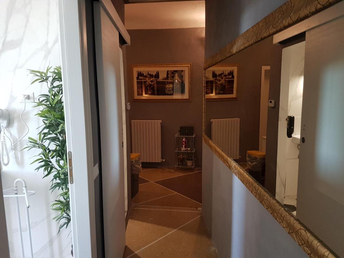 Hotel Miranda Pise Extérieur photo
