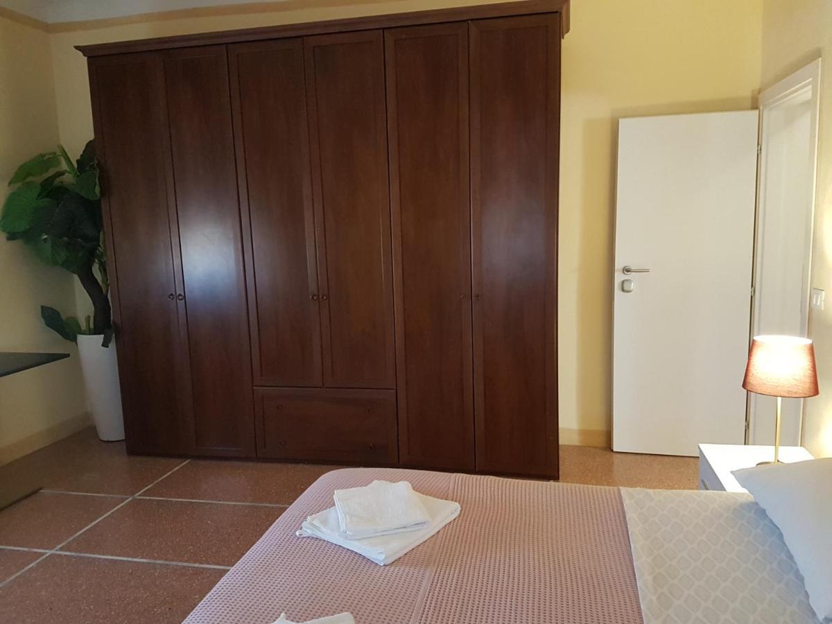 Hotel Miranda Pise Extérieur photo